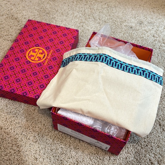 NIB Tory Burch Miller Cloud Metallic Sandals - Picture 6 of 6